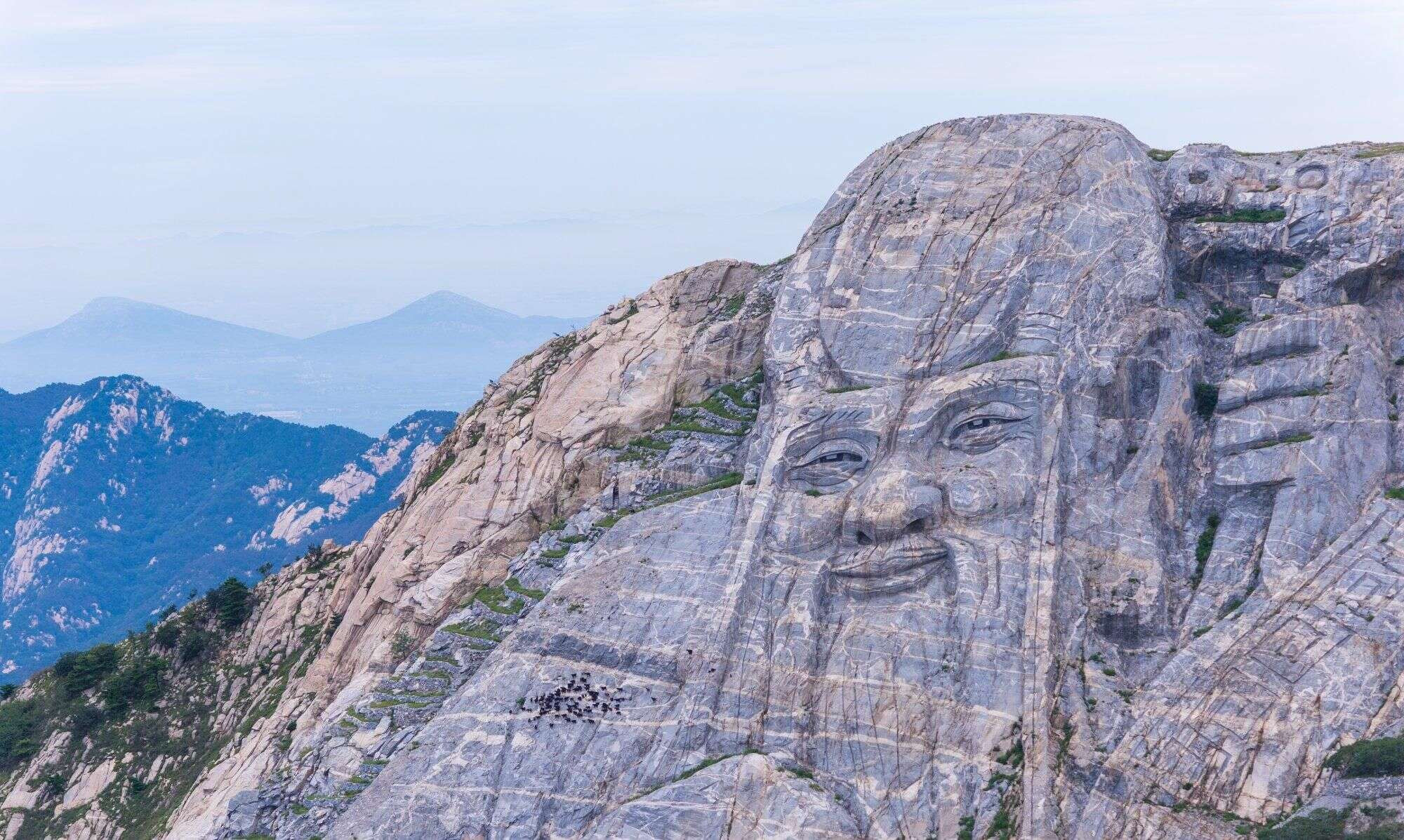 山东临沂最著名的景点,高度仅次于泰山,被誉为