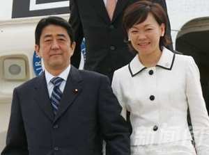 安倍酒後放言 制定安保法案是衝着中國？