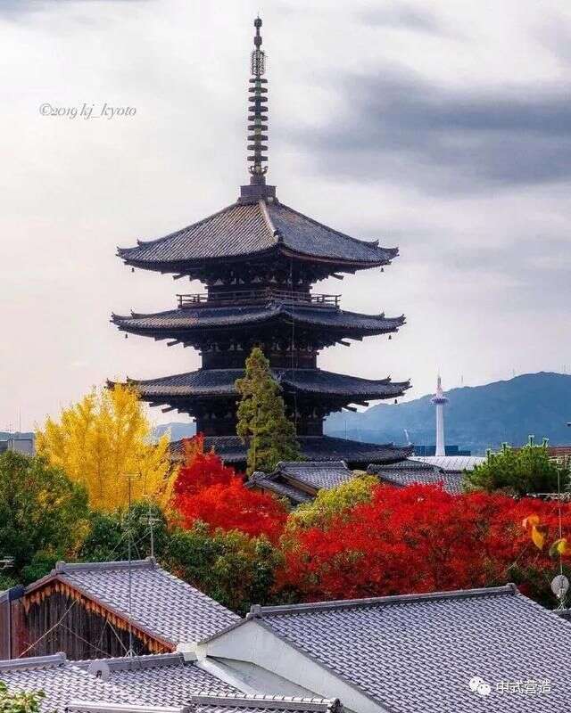 日本京都法观寺五重塔 楠木轩