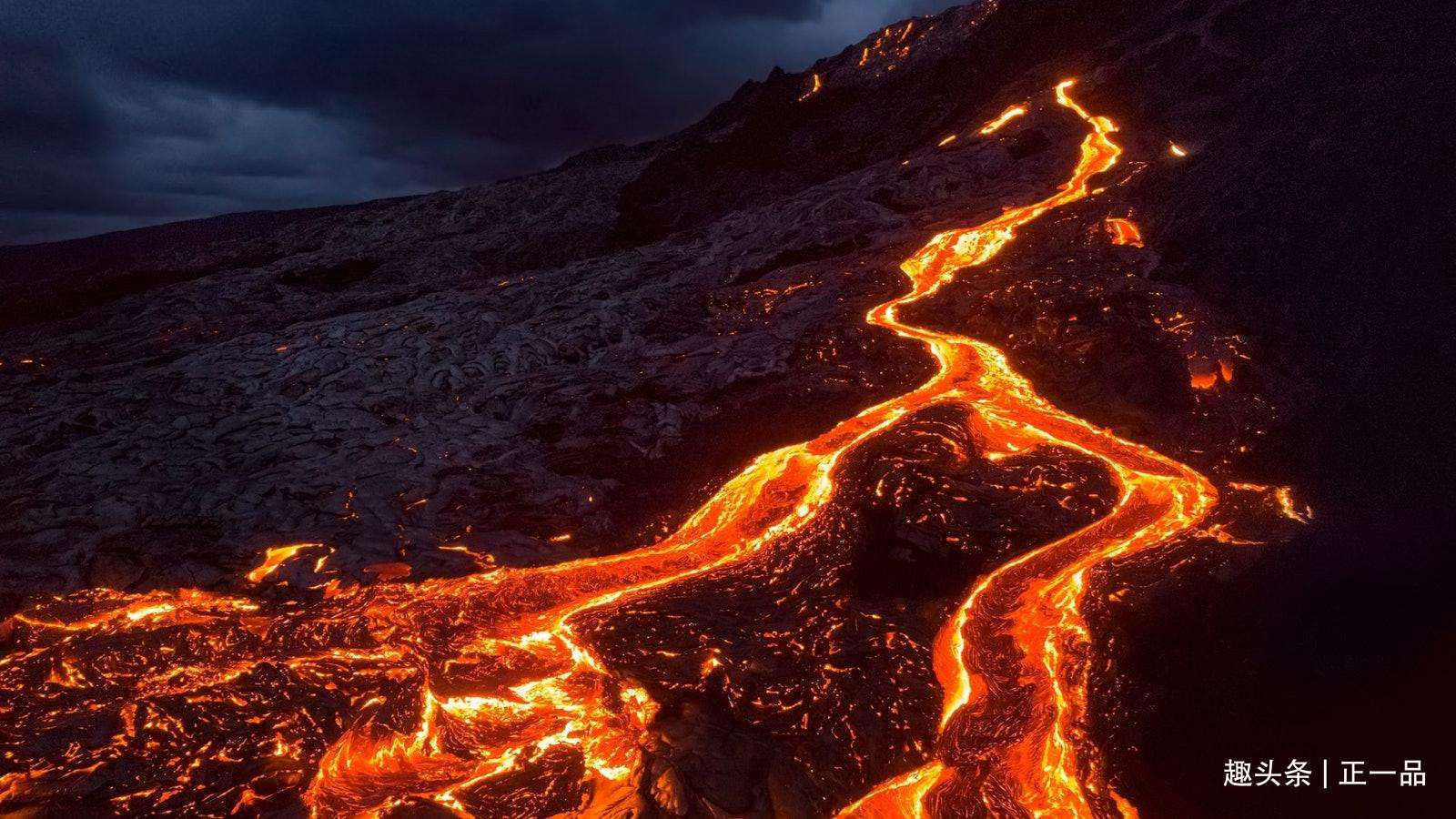 沉睡300年的富士山 若被大地震唤醒 日本很可能从地球上消失 楠木轩