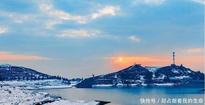 文明盘州 夕阳下的乌蒙雪景 每一幅都是壁纸 楠木轩