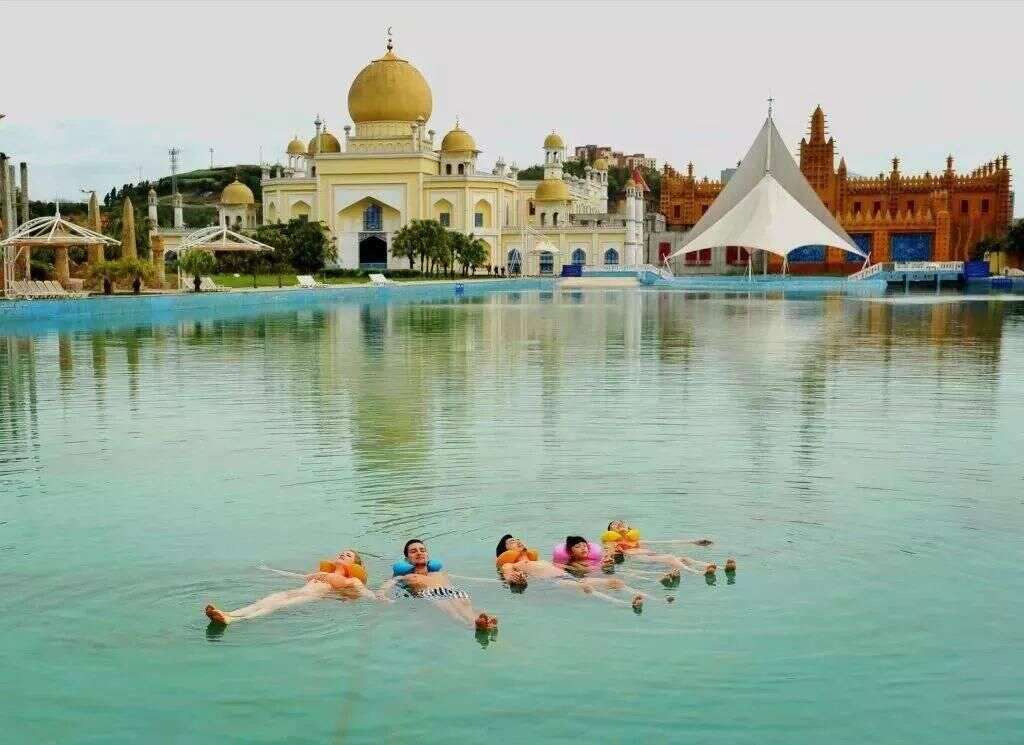 炎炎夏日 去中國死海體驗一把水上漂吧 楠木軒