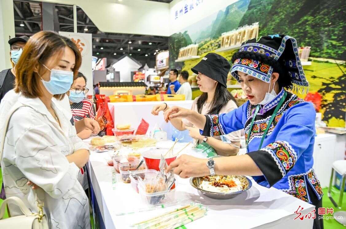 第一届中国米粉节在江西南昌开幕 - 楠木轩