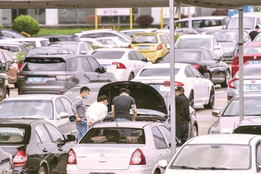 三萬元二手車最推薦之 經典福克斯mt 楠木軒