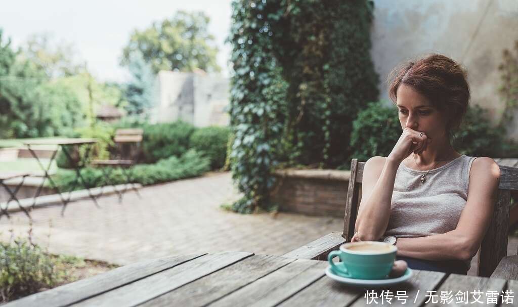 老夫少妻的婚姻 因一张照片而离婚 老伴去世 儿女为何撵她出门 楠木轩