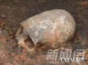 【圖】俄出土奇怪頭骨 疑似4000年前外星人遺骸