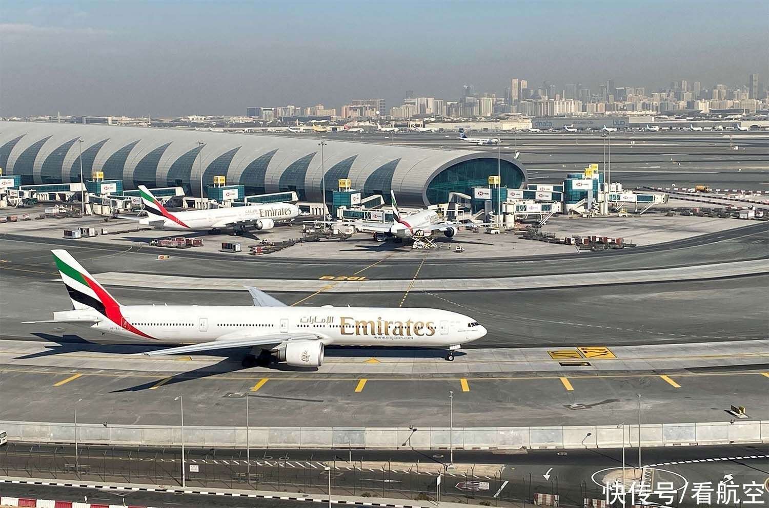 阿联酋航空一架飞往阿富汗喀布尔的航班因机场关闭返回迪拜 楠木轩