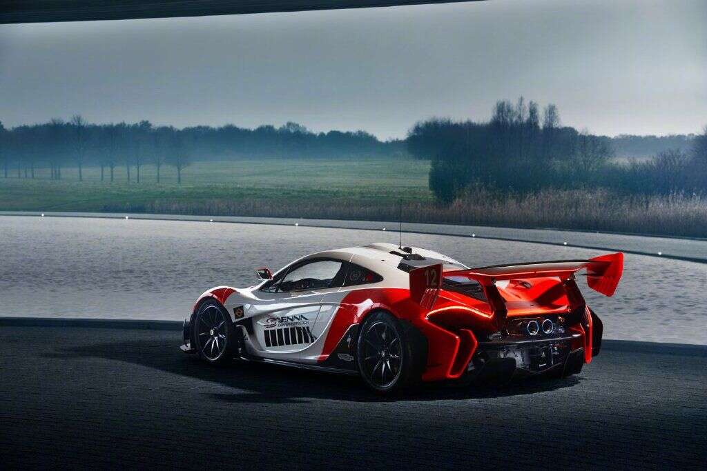 手機壁紙來了 Mclaren P1 Gtr 楠木軒