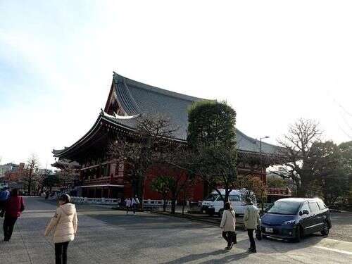 日本也拜观音 圣观音宗的总本山是东京浅草寺 本尊秘藏不让参拜 楠木轩