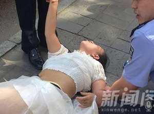 女子網戀“見光死”  欲跳樓輕生