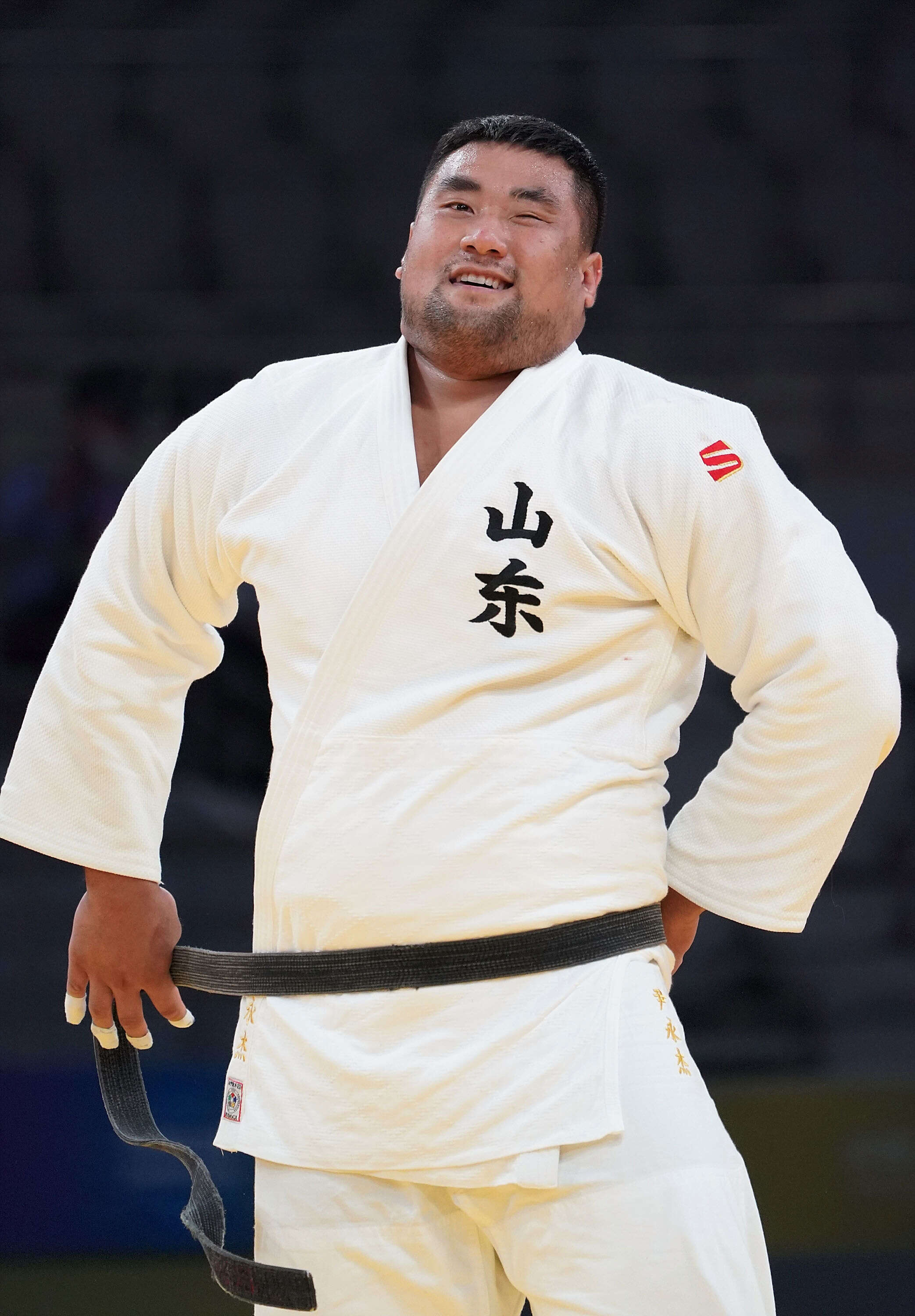 Judo-Yin Yongjie won the men's over 100 kg championship