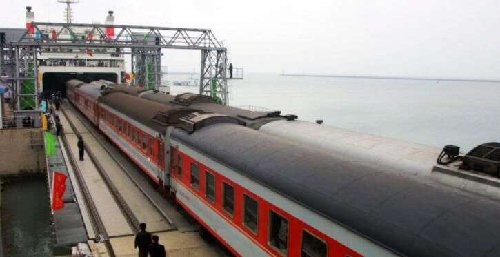 火車如何能漂洋過海 看完海南這趟列車 太佩服工程師的智慧 楠木軒