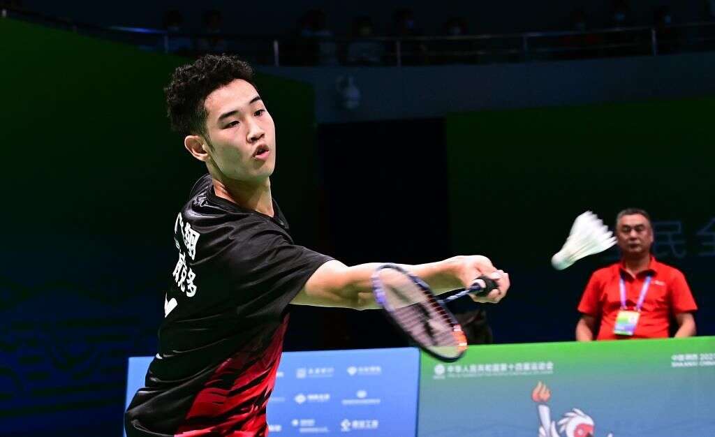 National Games-Badminton: Lu Guangzu advances to the men's singles final