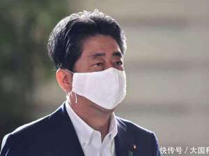 安倍宣布卸任后，全国上下一片哗然，下届首相却早已浮出水面！